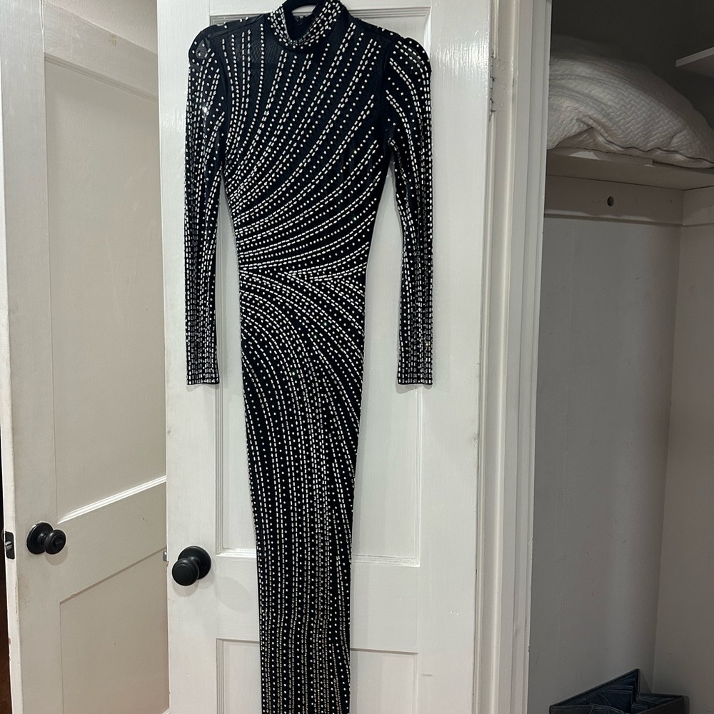 Windsor Black and White Long Sleeve Dress